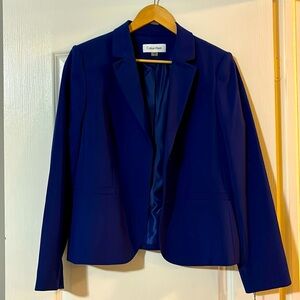 Calvin Klein women’s blazer. Royal blue size 14. Tags on never worn.